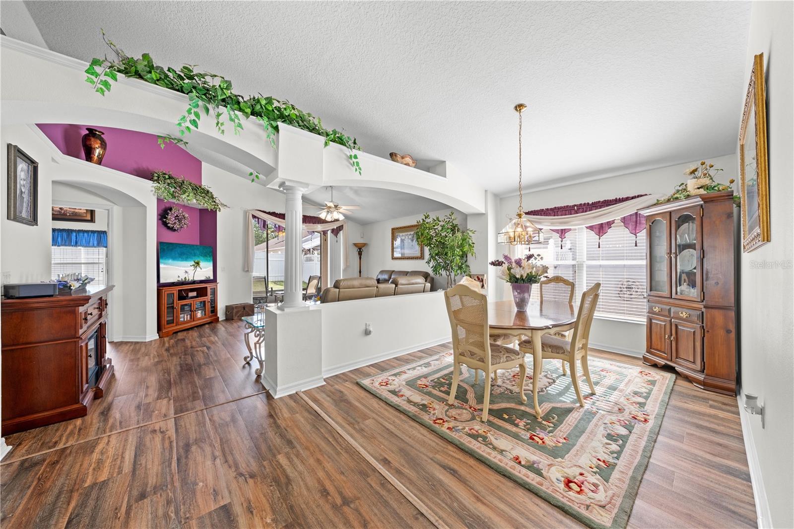 Image 13 of 68 For 2513 Crown Ridge Circle