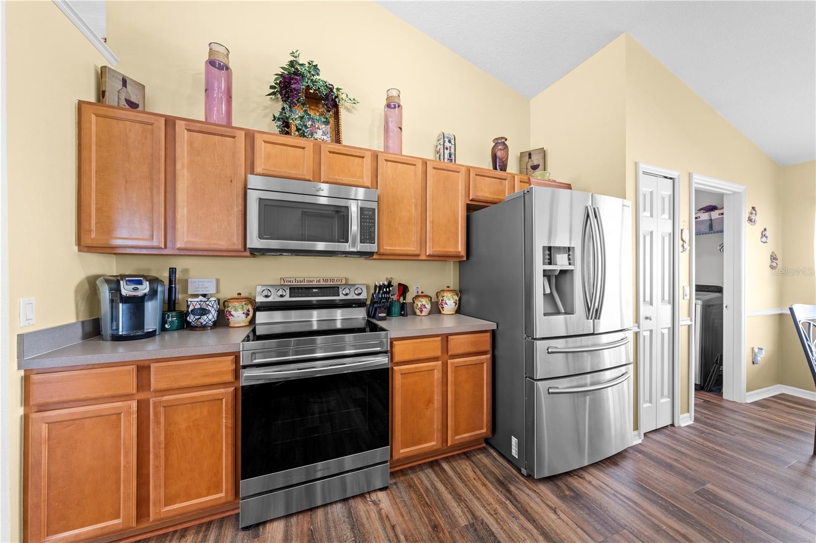 Image 15 of 68 For 2513 Crown Ridge Circle