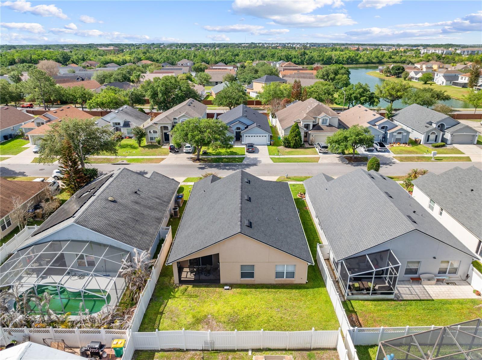 Image 23 of 68 For 2513 Crown Ridge Circle