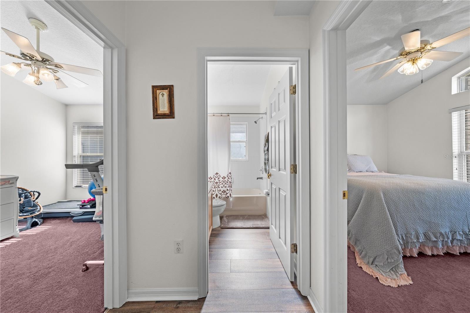 Image 29 of 68 For 2513 Crown Ridge Circle