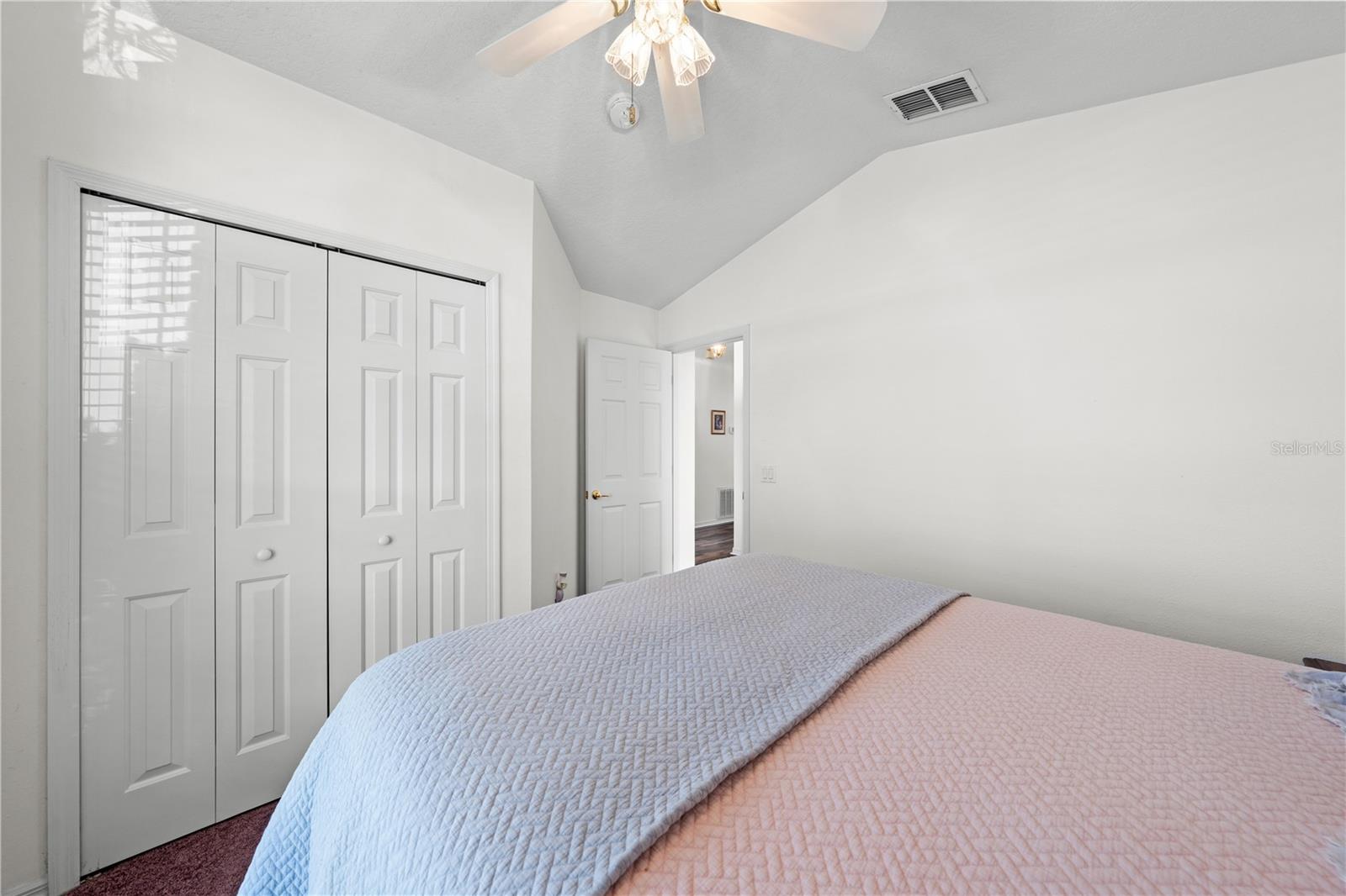 Image 33 of 68 For 2513 Crown Ridge Circle