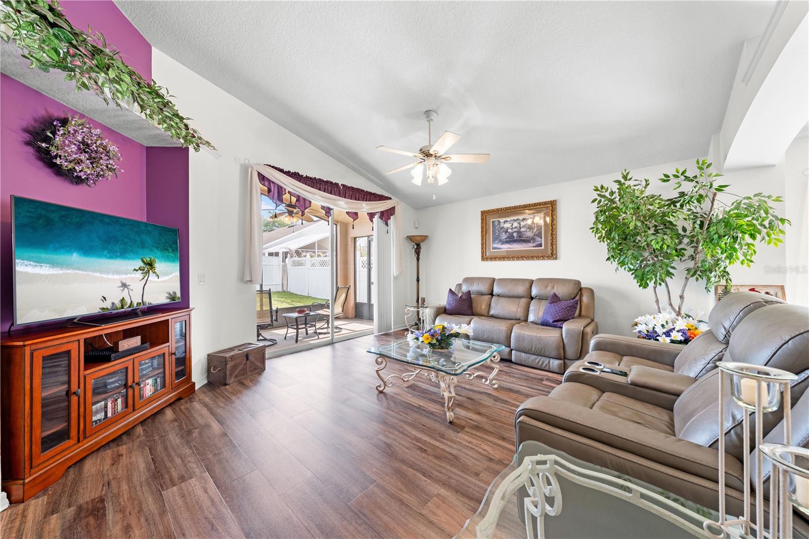 Image 40 of 68 For 2513 Crown Ridge Circle