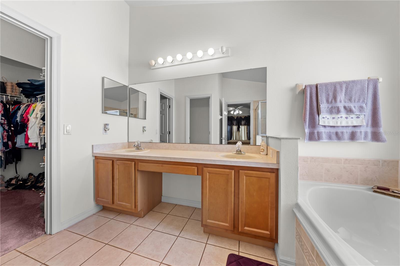Image 49 of 68 For 2513 Crown Ridge Circle