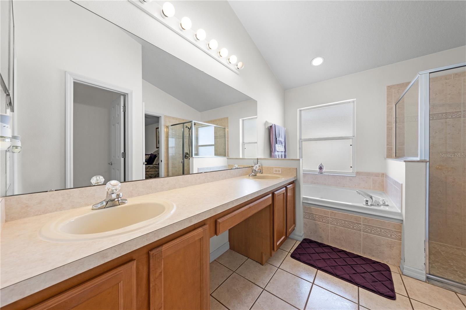 Image 51 of 68 For 2513 Crown Ridge Circle