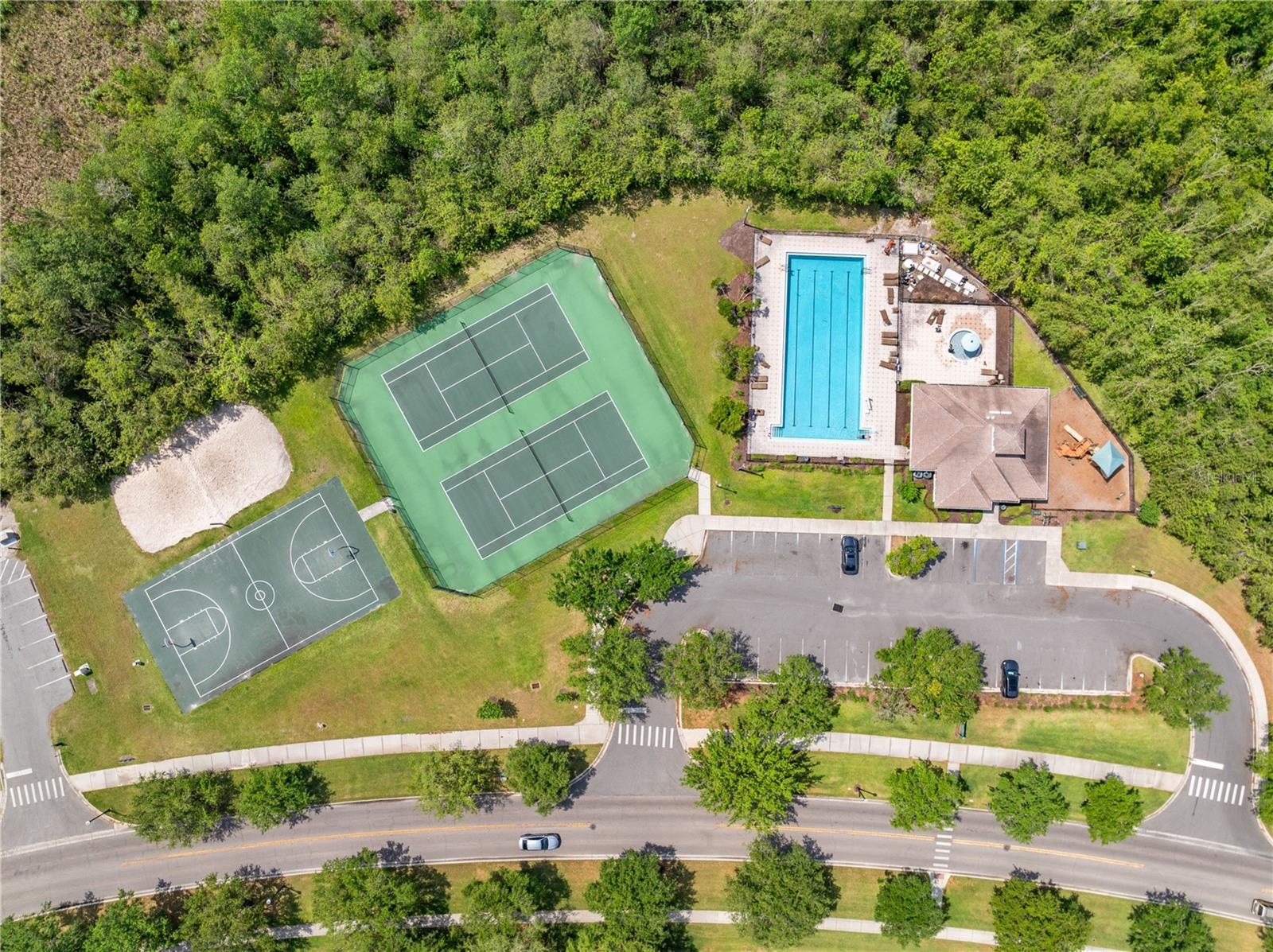 Image 6 of 68 For 2513 Crown Ridge Circle