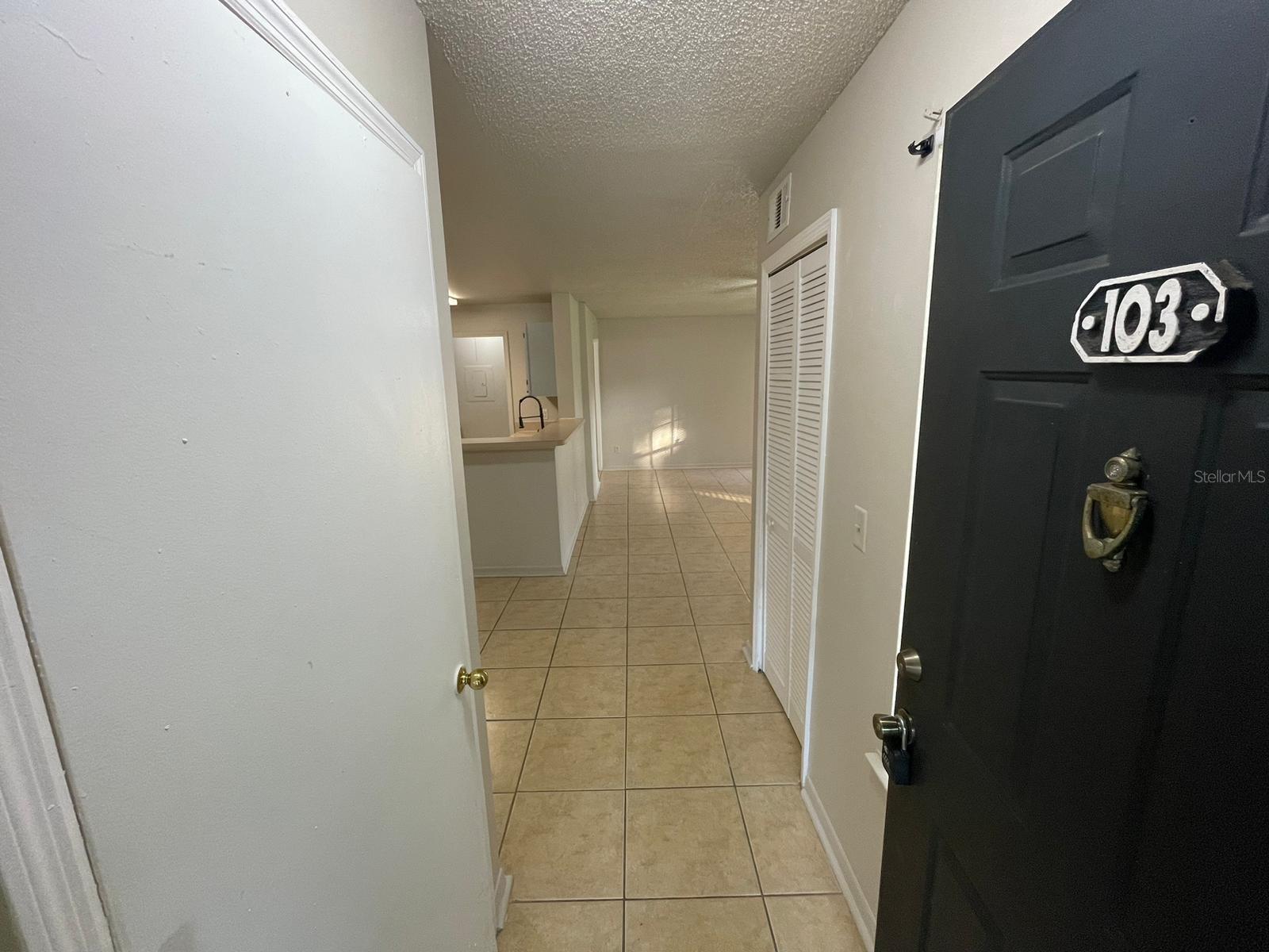 Image 4 of 28 For 6100 Westgate Drive  103