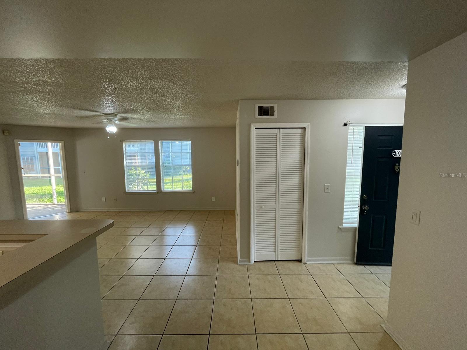 Image 5 of 28 For 6100 Westgate Drive  103