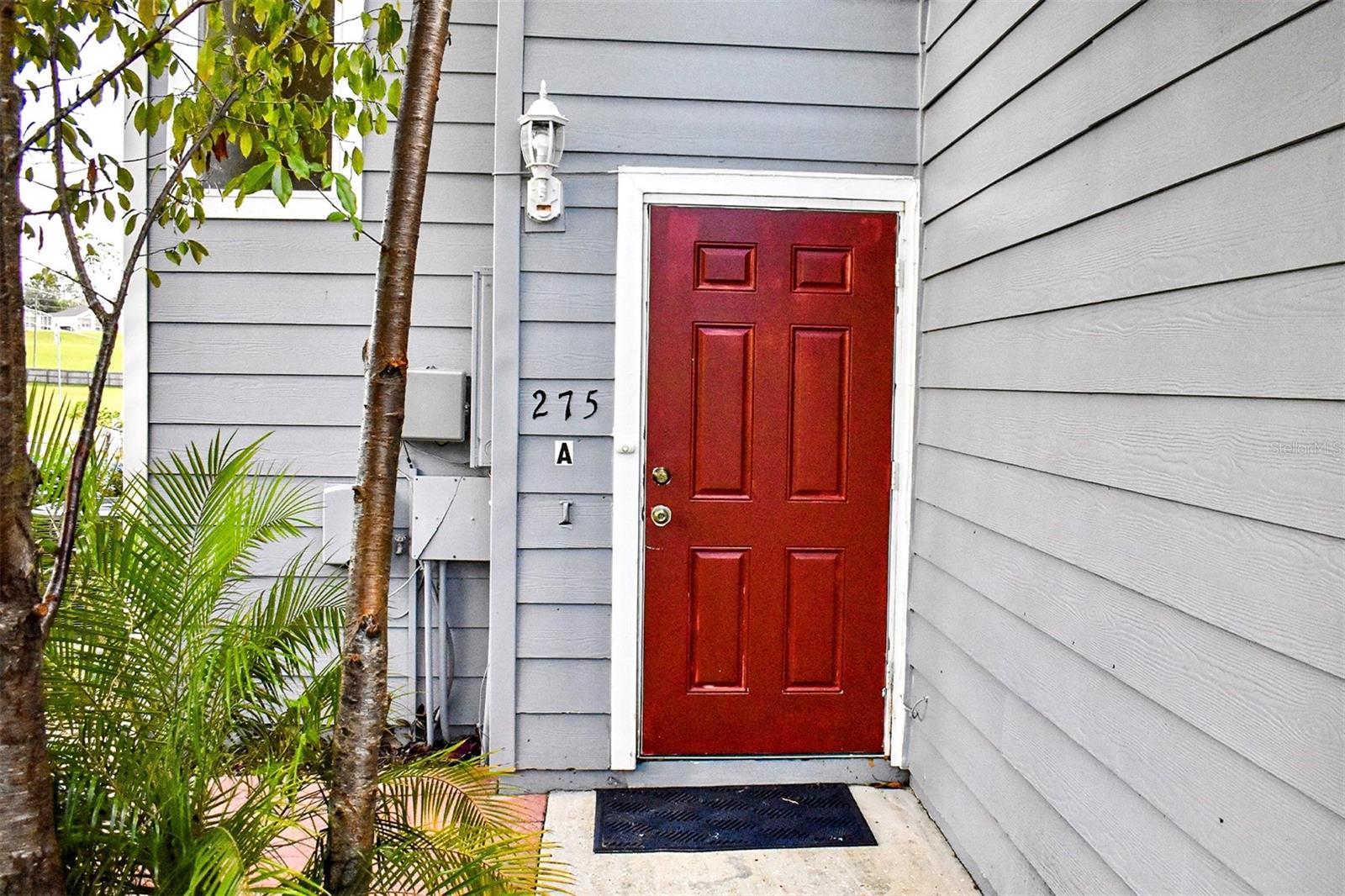 Image 3 of 30 For 275 Mango Drive