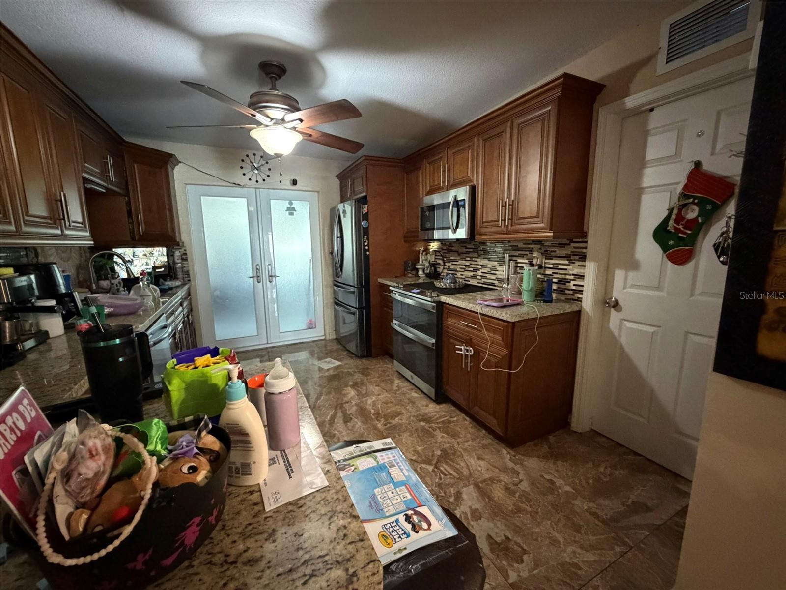 Image 12 of 32 For 131 39th Street