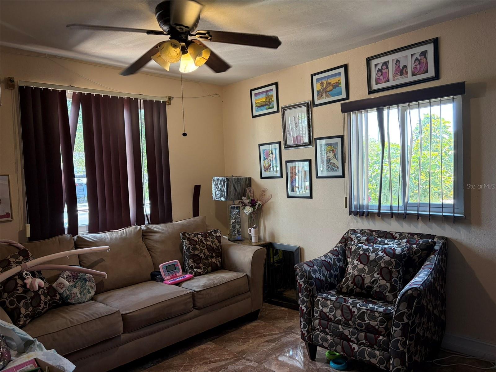 Image 6 of 32 For 131 39th Street