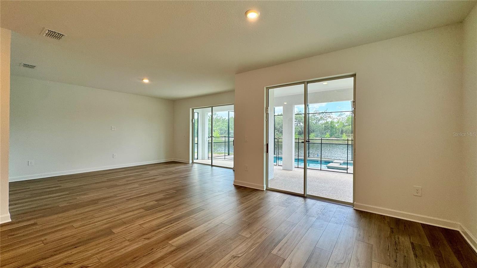 Image 10 of 48 For 7854 Poplin Street