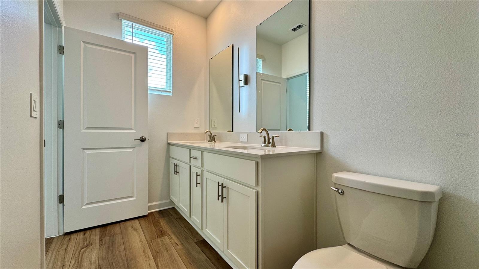 Image 45 of 48 For 7854 Poplin Street