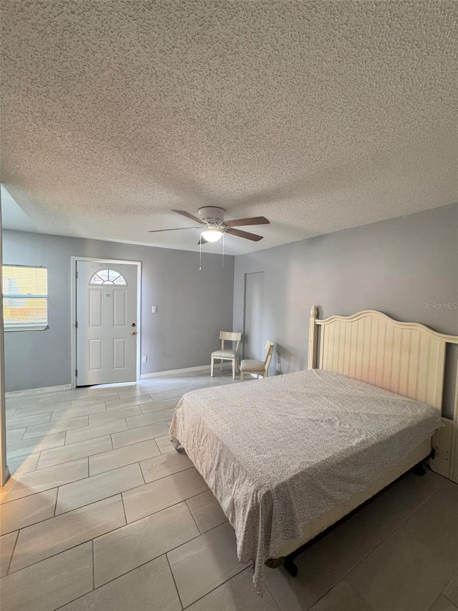 Image 6 of 12 For 188 Fiesta Drive 1
