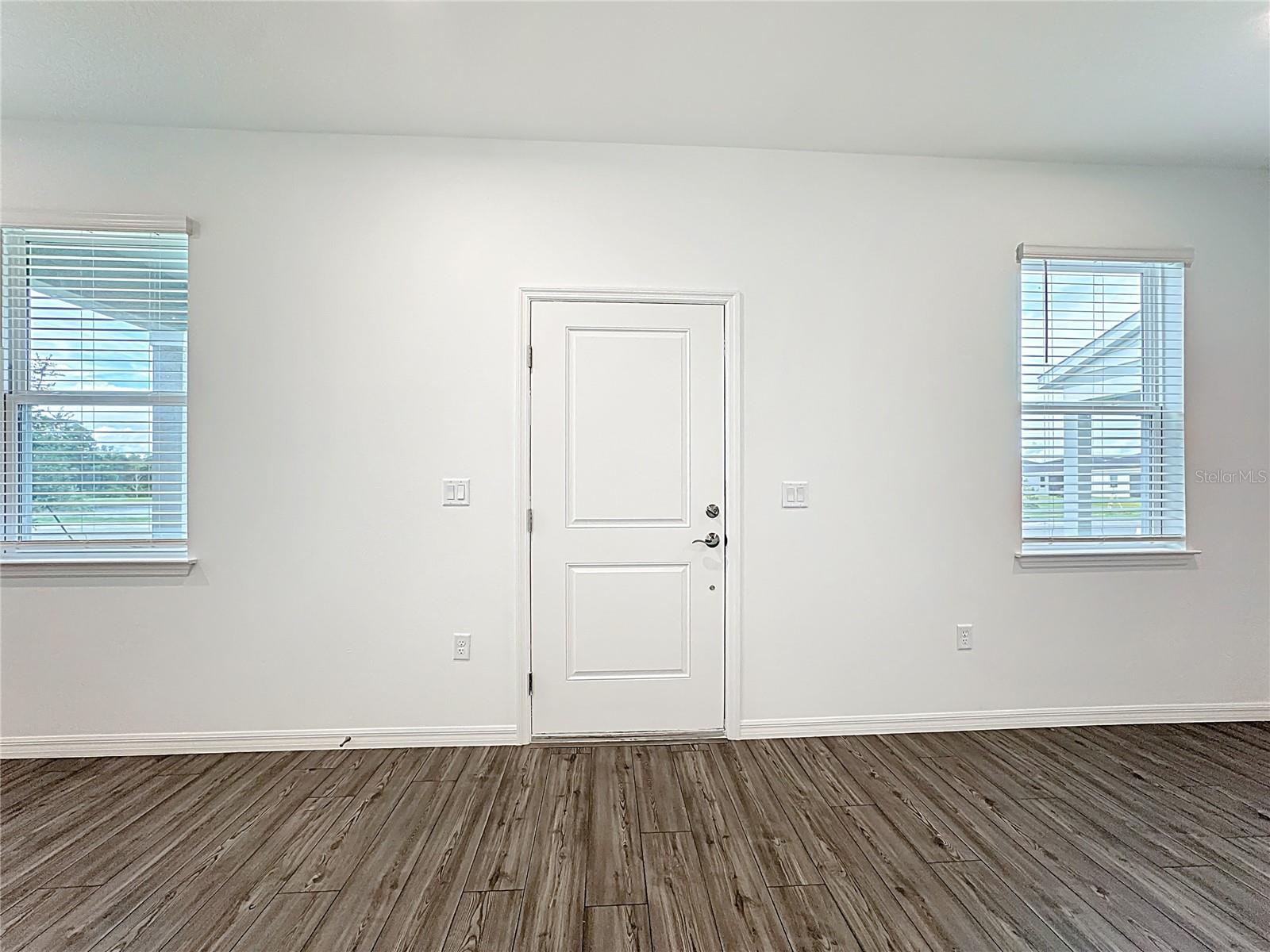 Image 7 of 54 For 5614 Stockade Boulevard