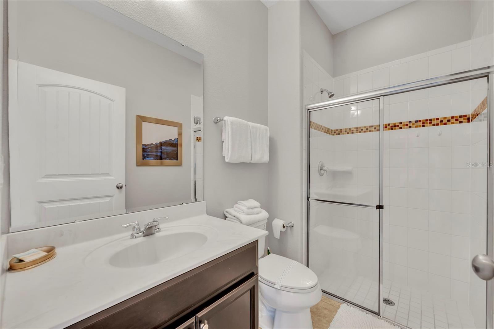 Image 16 of 72 For 4209 Oakview Drive