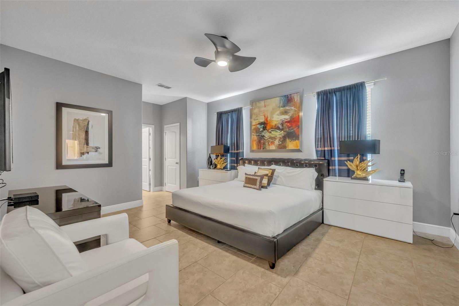 Image 17 of 72 For 4209 Oakview Drive