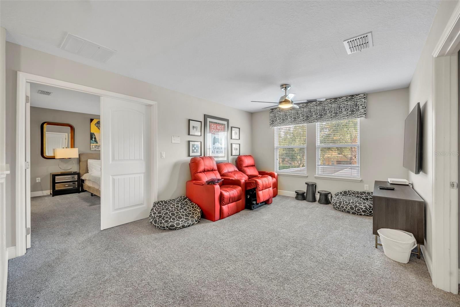 Image 23 of 72 For 4209 Oakview Drive