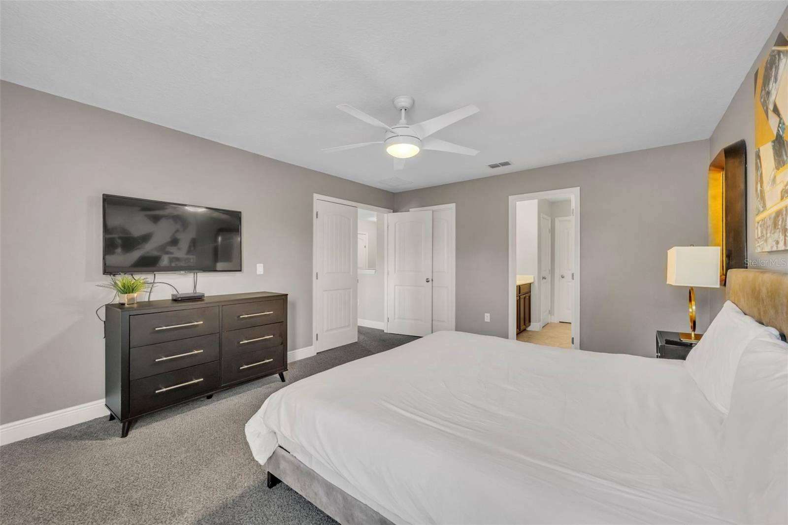 Image 27 of 72 For 4209 Oakview Drive