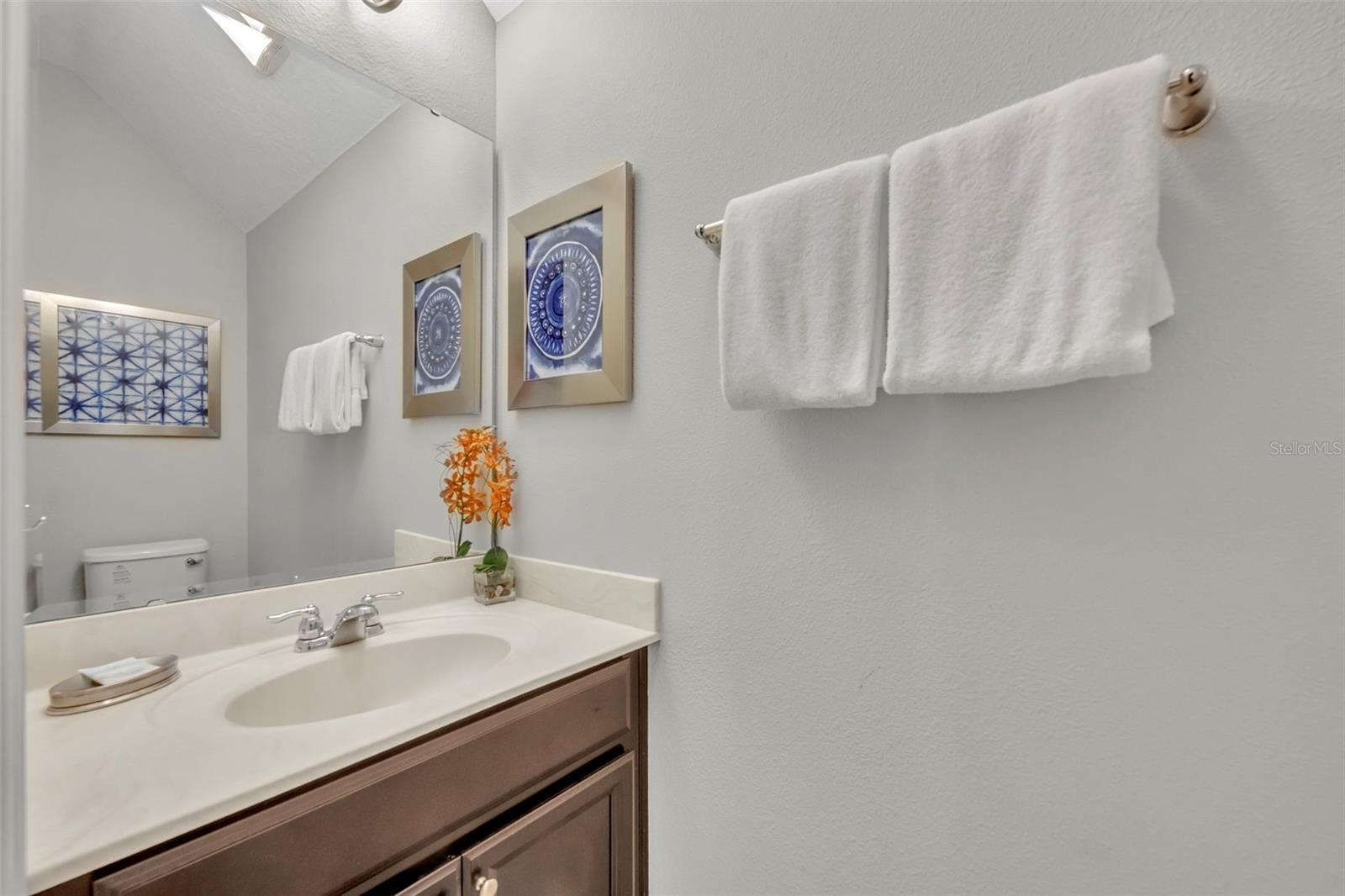 Image 40 of 72 For 4209 Oakview Drive