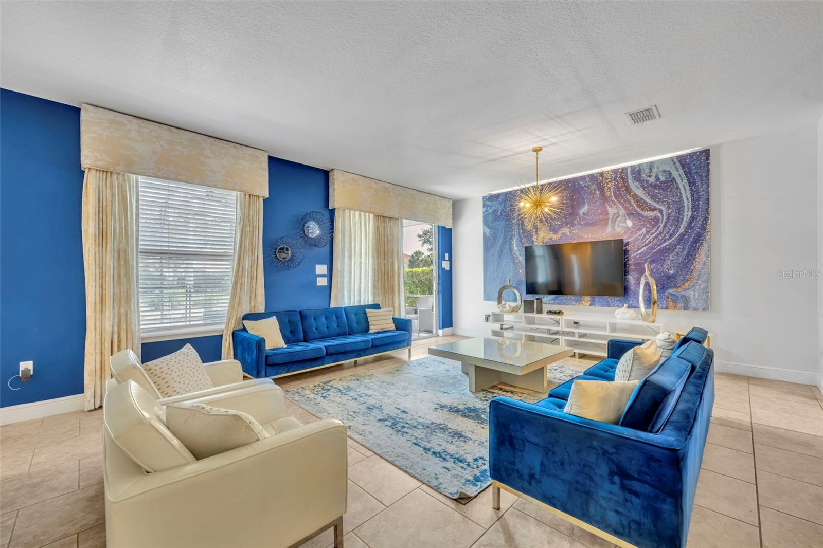 Image 8 of 72 For 4209 Oakview Drive