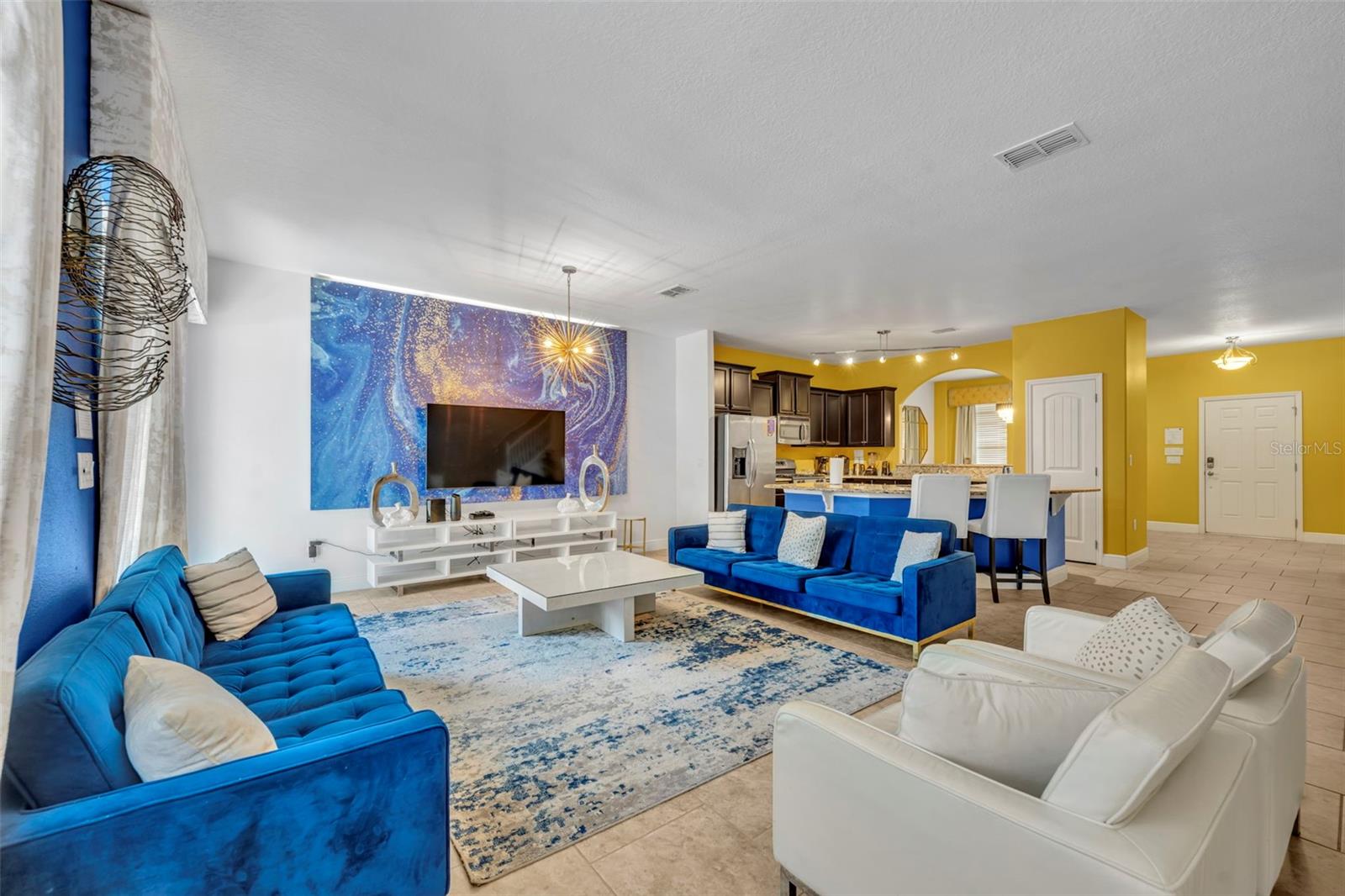 Image 9 of 72 For 4209 Oakview Drive