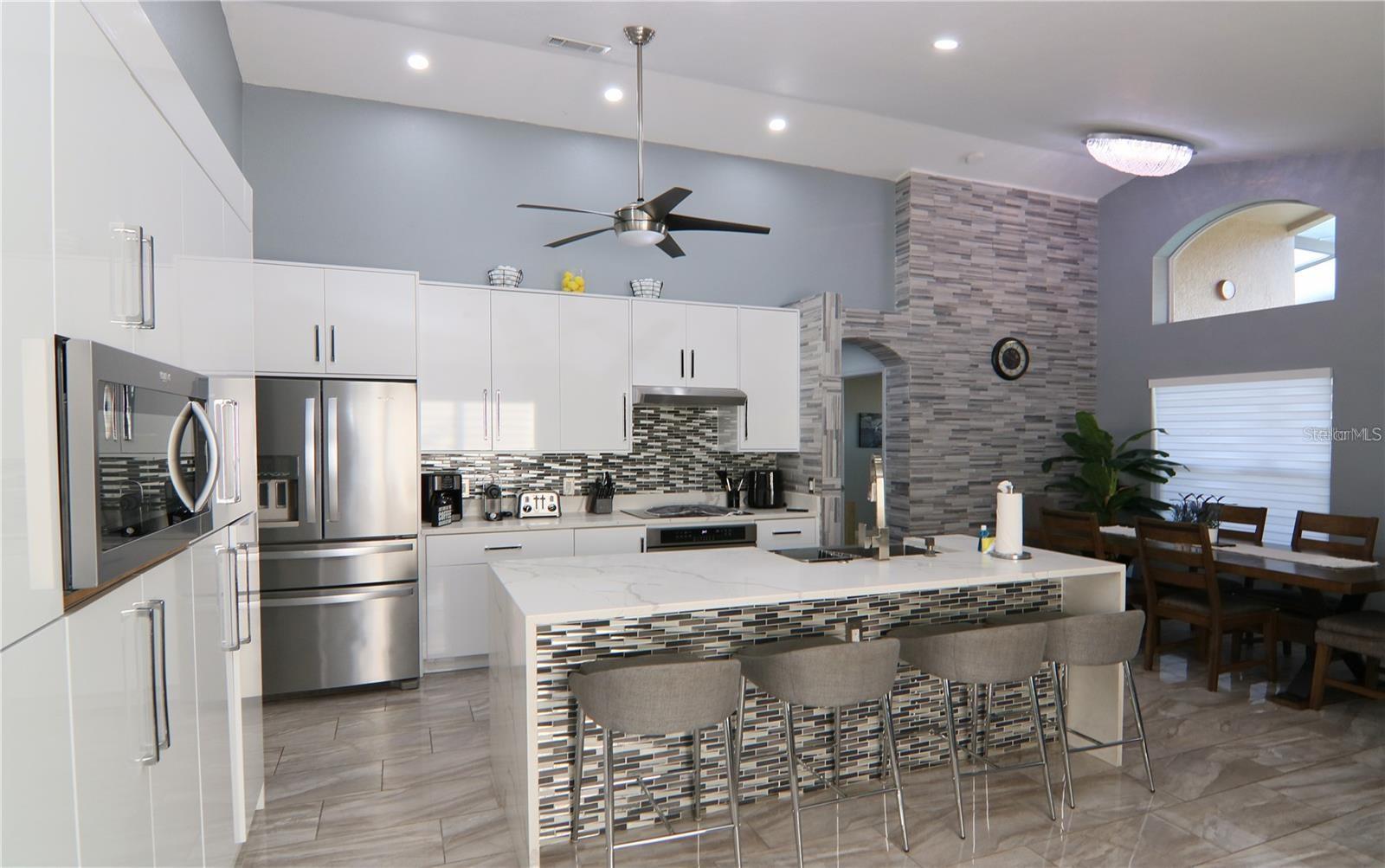 Image 2 of 28 For 1470 Wedge Way
