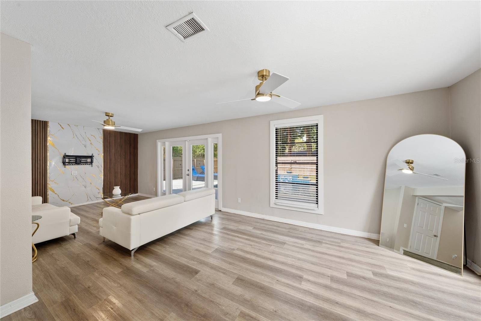 Image 12 of 41 For 357 Ridgewood Street