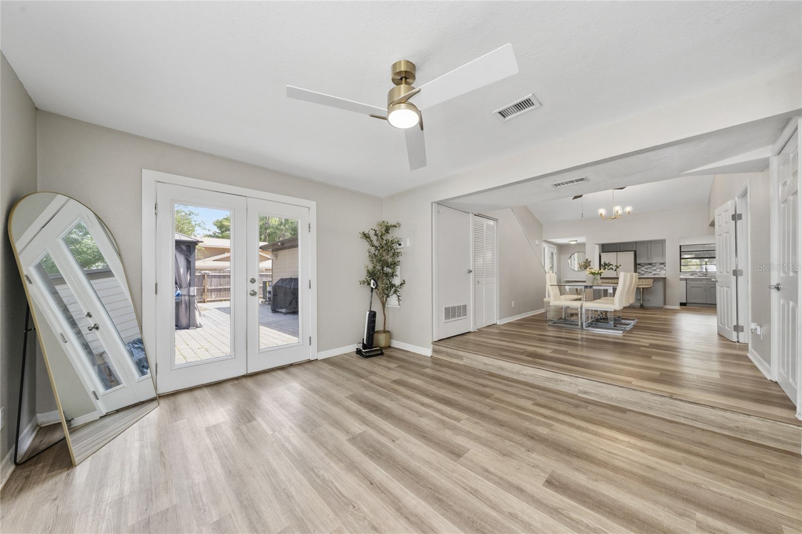 Image 13 of 41 For 357 Ridgewood Street