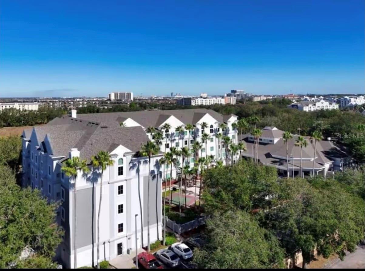 Image 2 of 4 For 8303 Palm Pkwy  114
