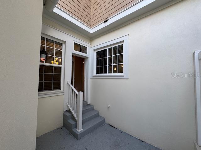 Listing photo id 12 for 1432 Resolute Street