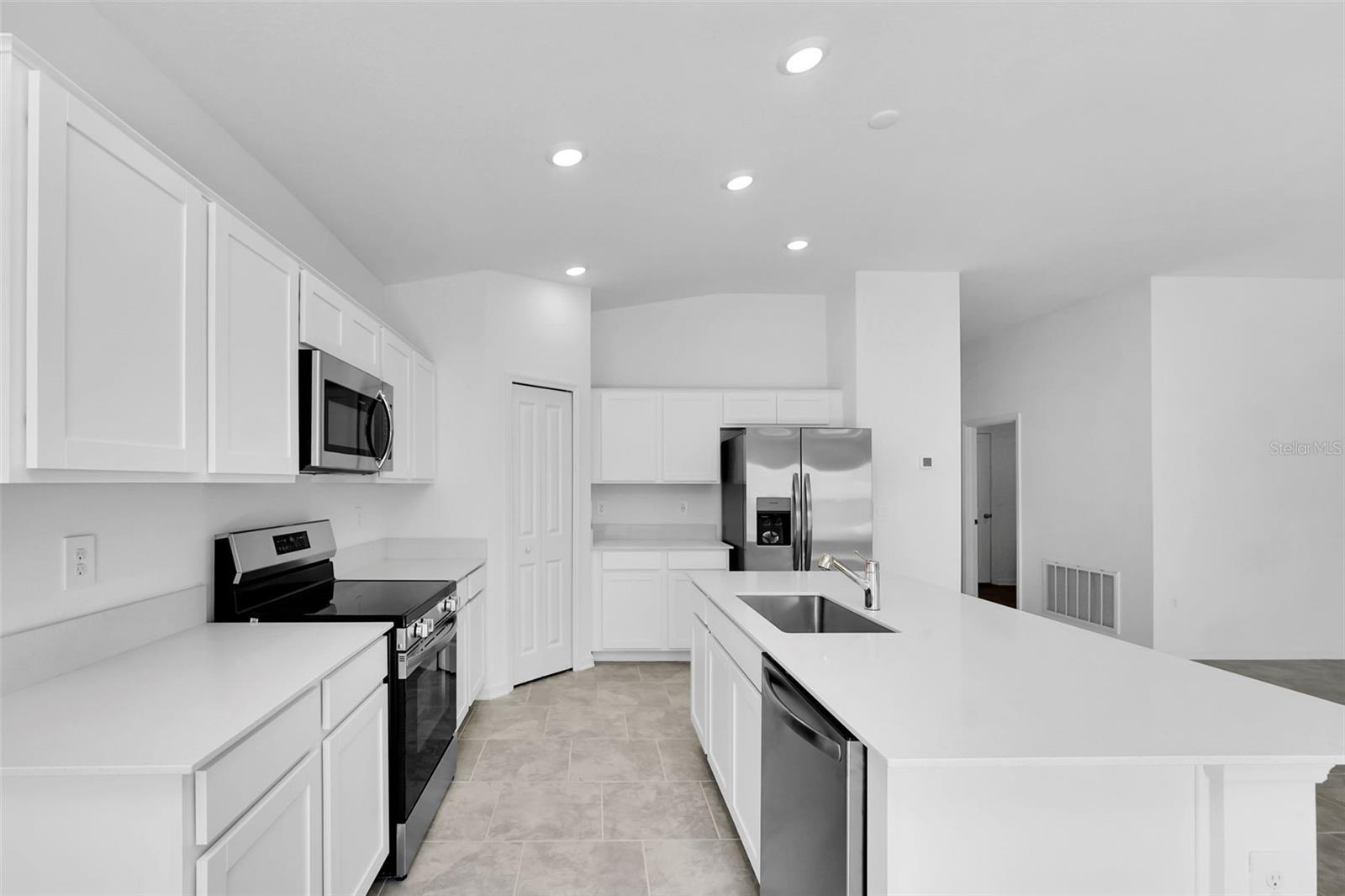 Image 11 of 31 For 243 Hayley Street