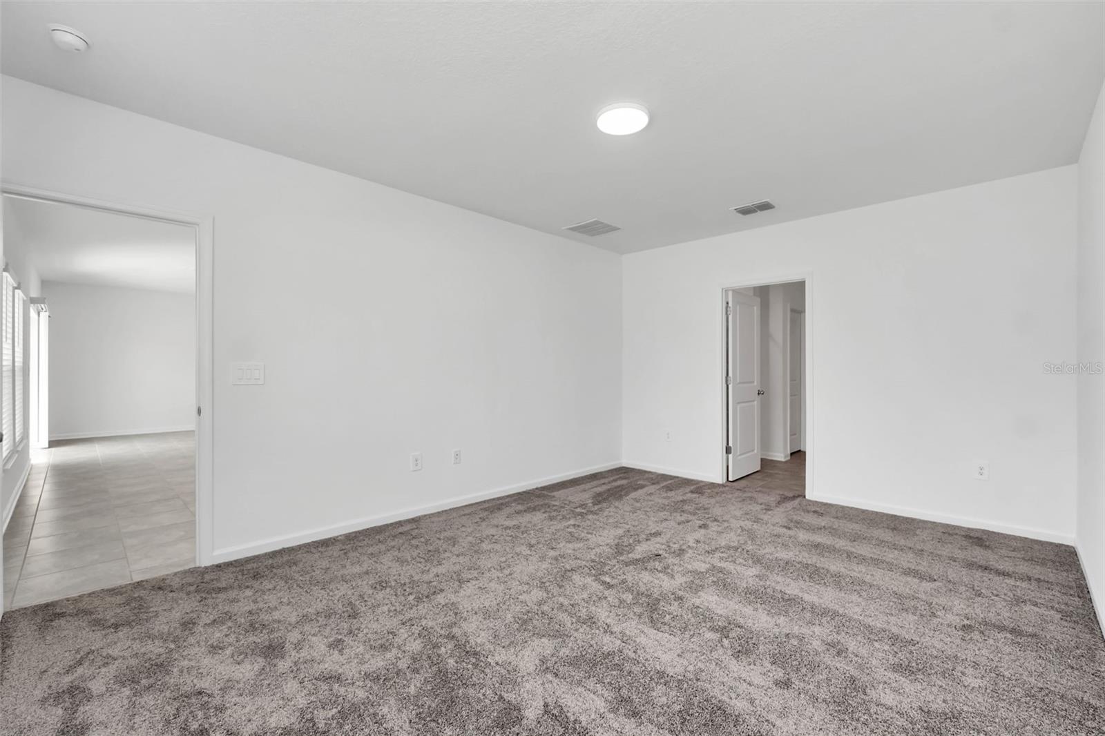 Image 16 of 31 For 243 Hayley Street