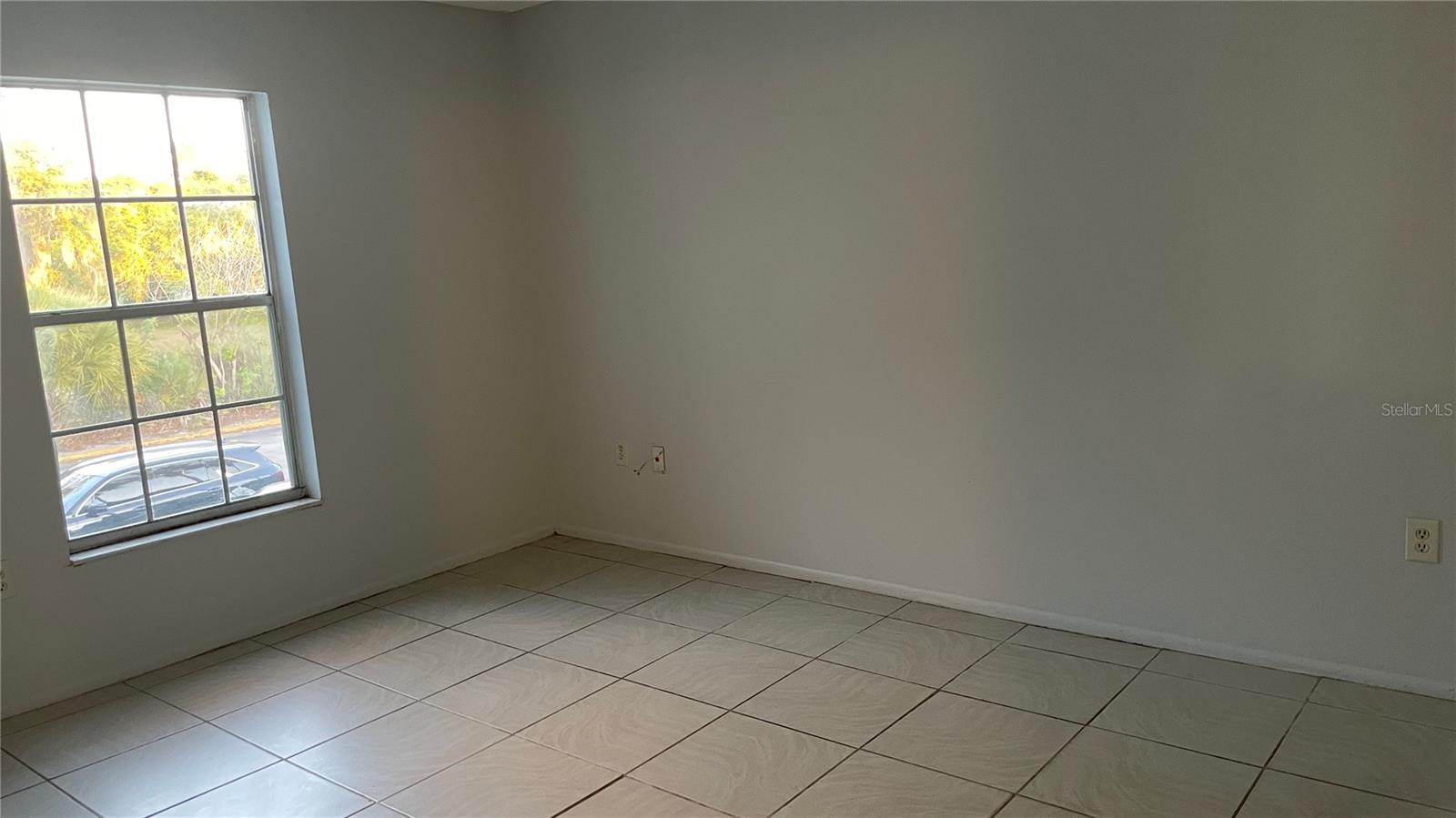 Image 7 of 11 For 5234 Curry Ford Road 412