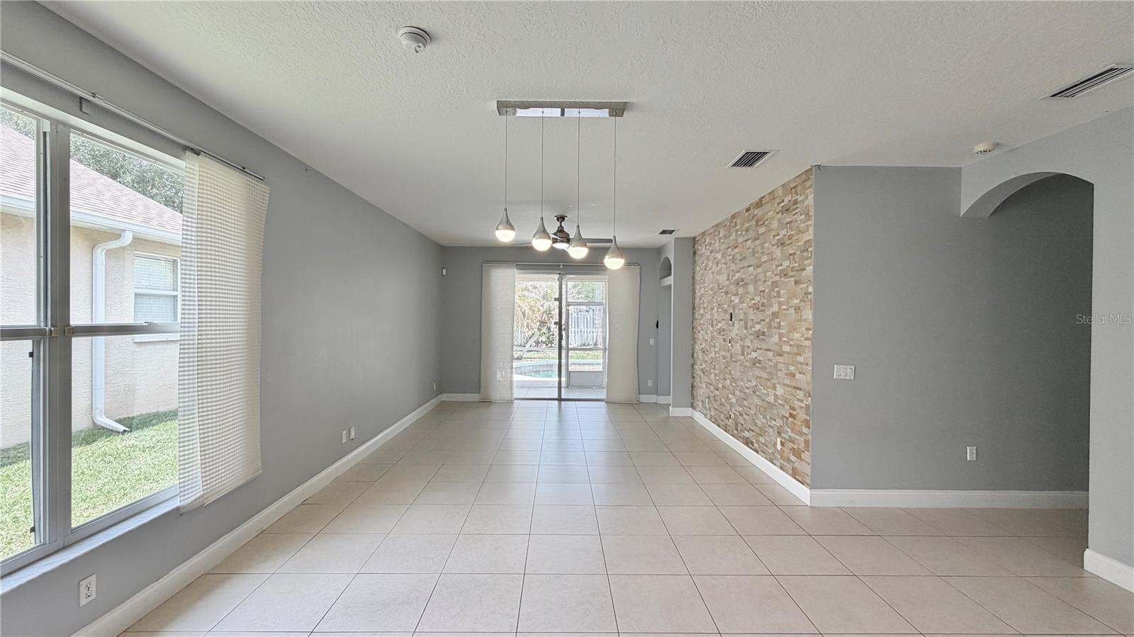Image 11 of 36 For 4860 Chalfont Drive