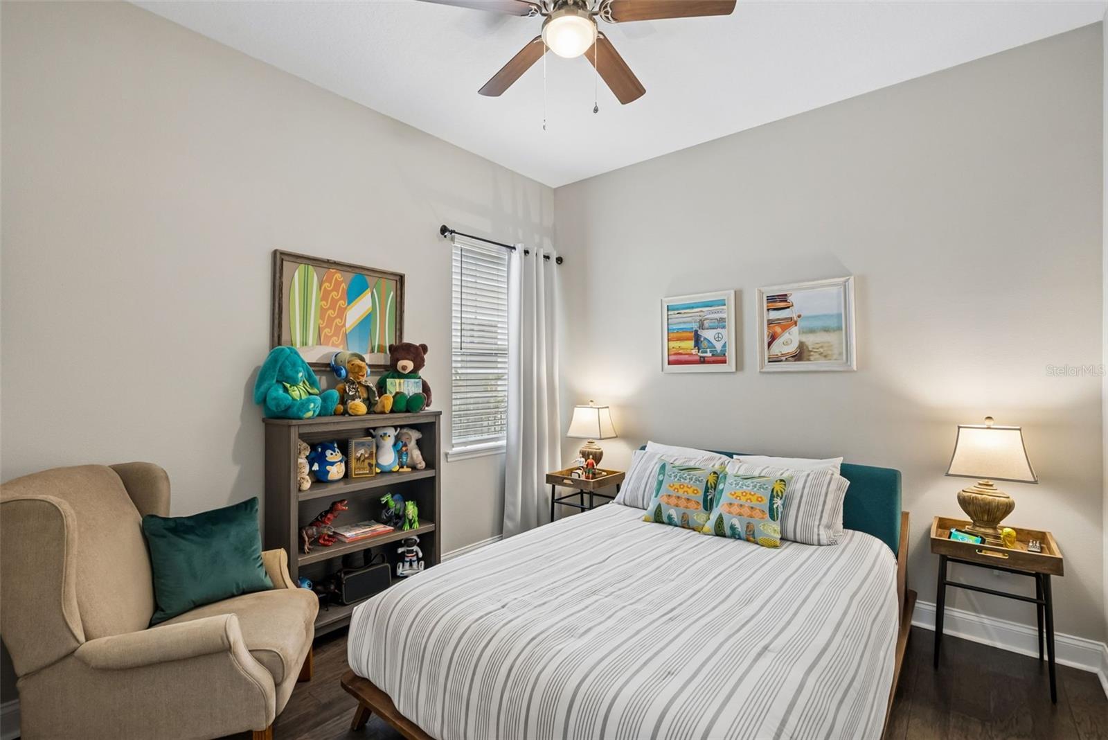 Image 15 of 33 For 13308 Stoddart Avenue