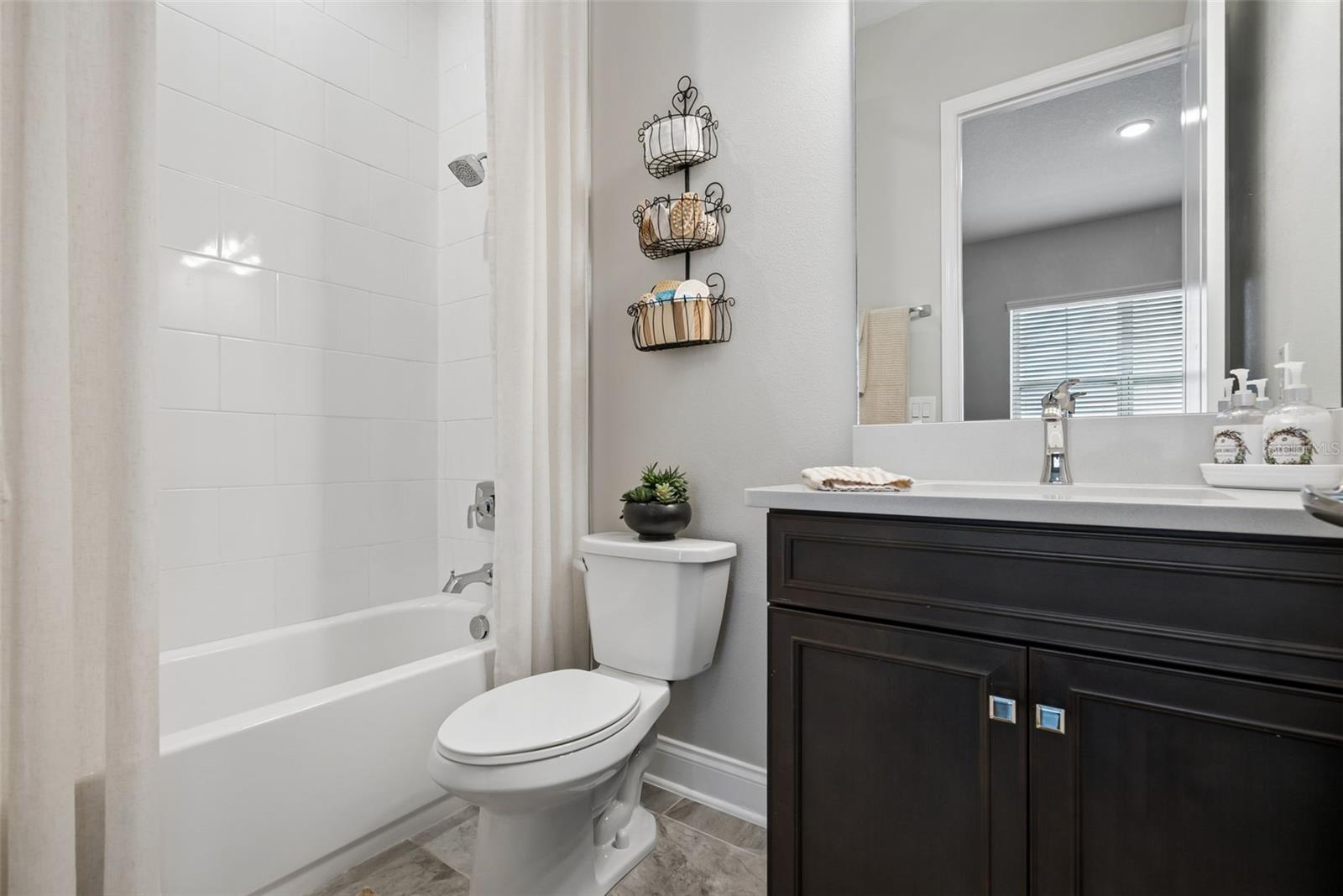 Image 18 of 33 For 13308 Stoddart Avenue