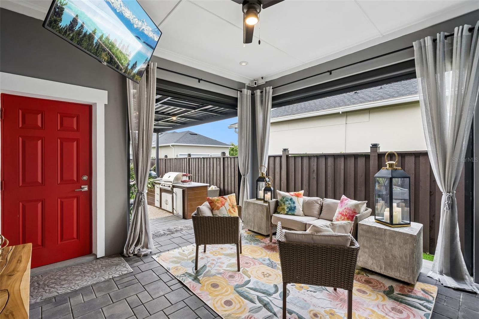 Image 21 of 33 For 13308 Stoddart Avenue