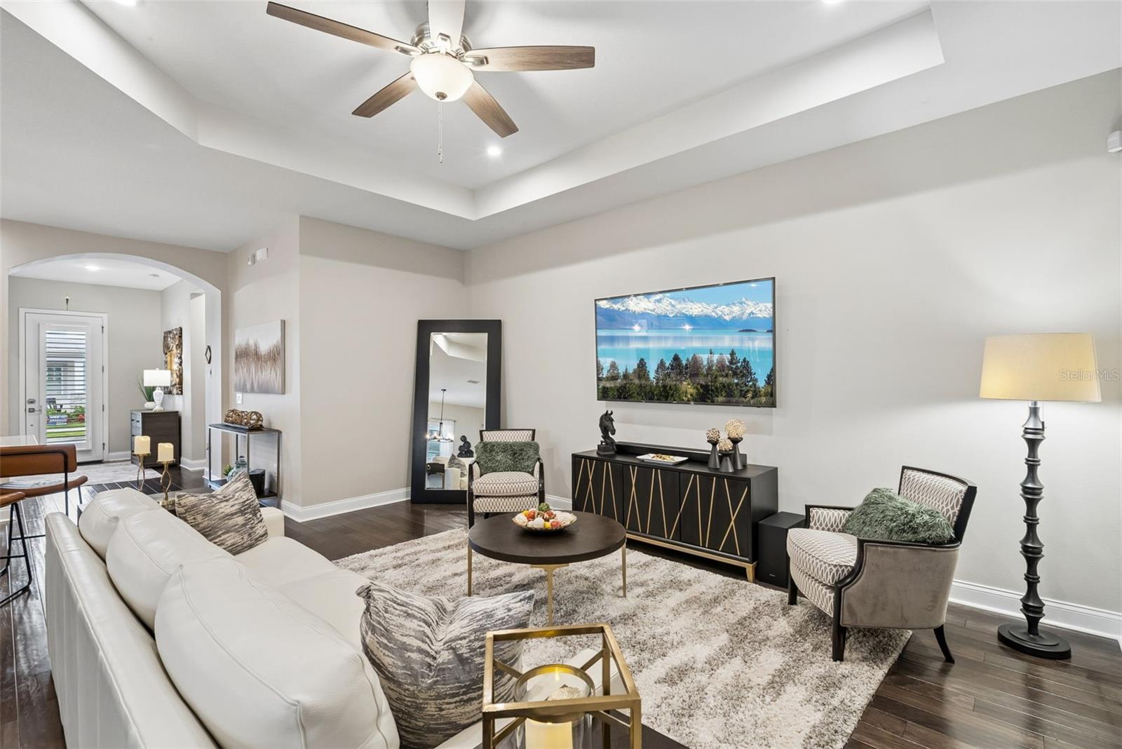 Image 6 of 33 For 13308 Stoddart Avenue