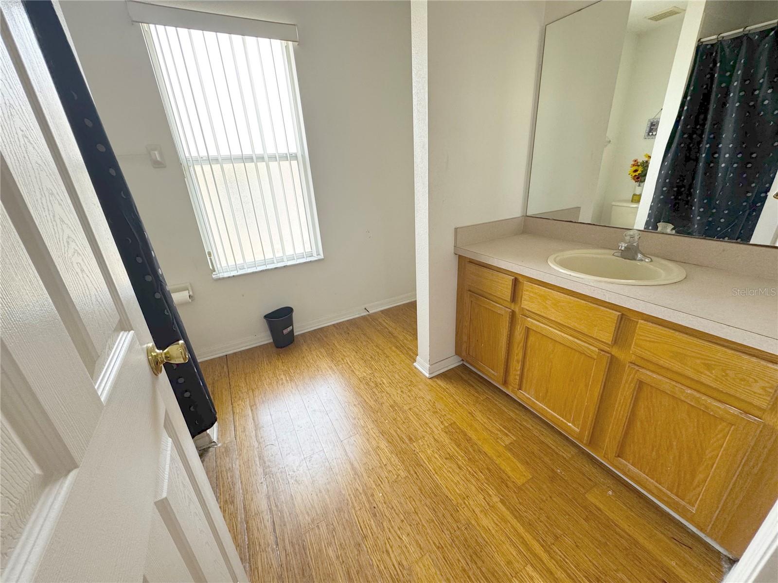 Image 18 of 26 For 2708 Prestwick Lane
