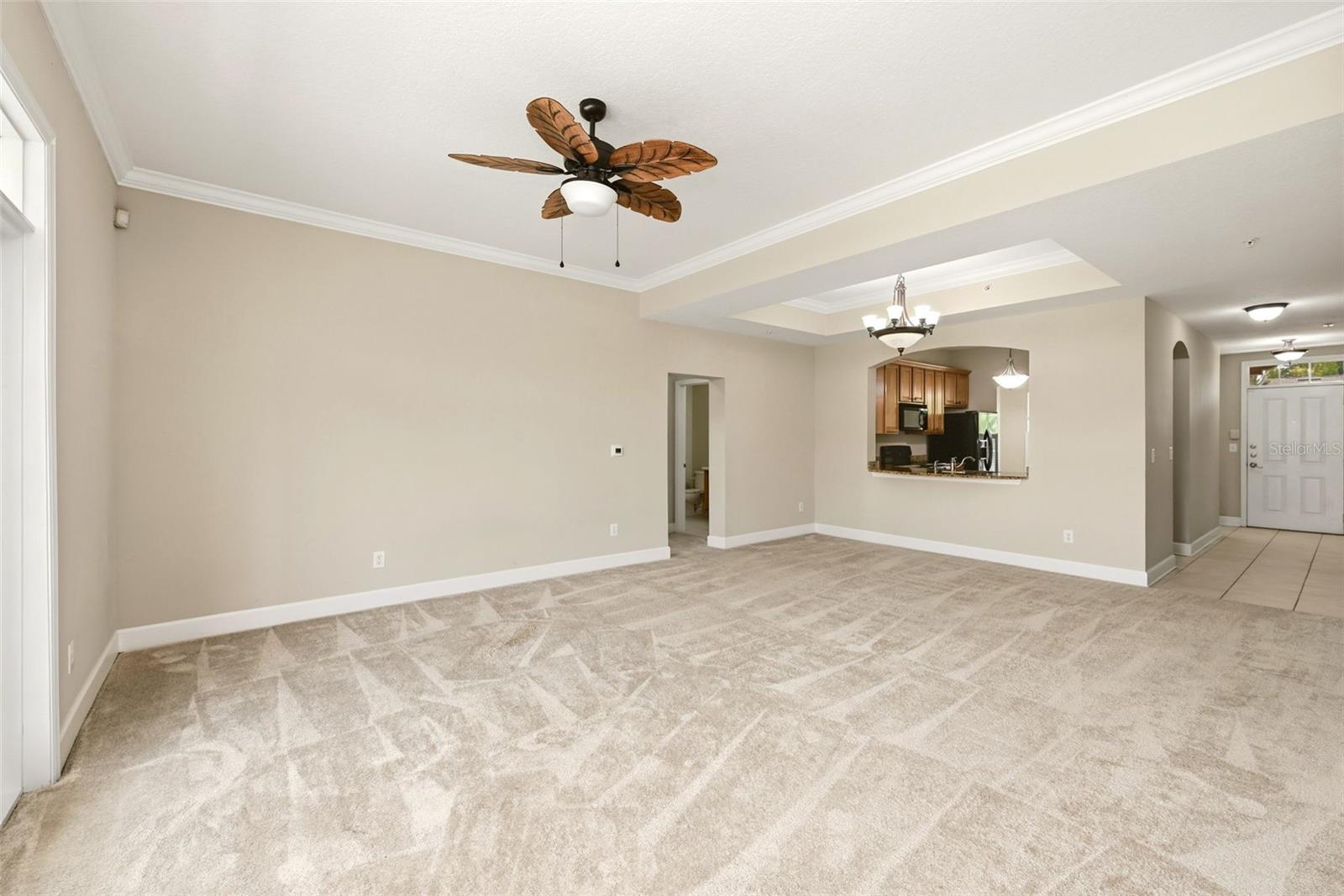 Image 22 of 41 For 1231 Wright Circle 212