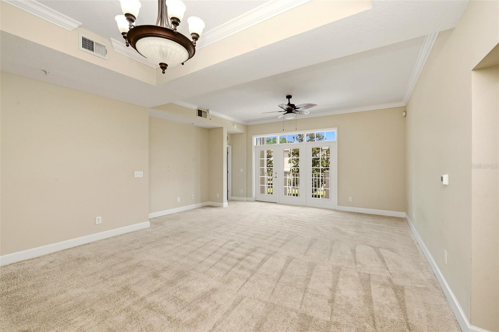 Image 23 of 41 For 1231 Wright Circle 212
