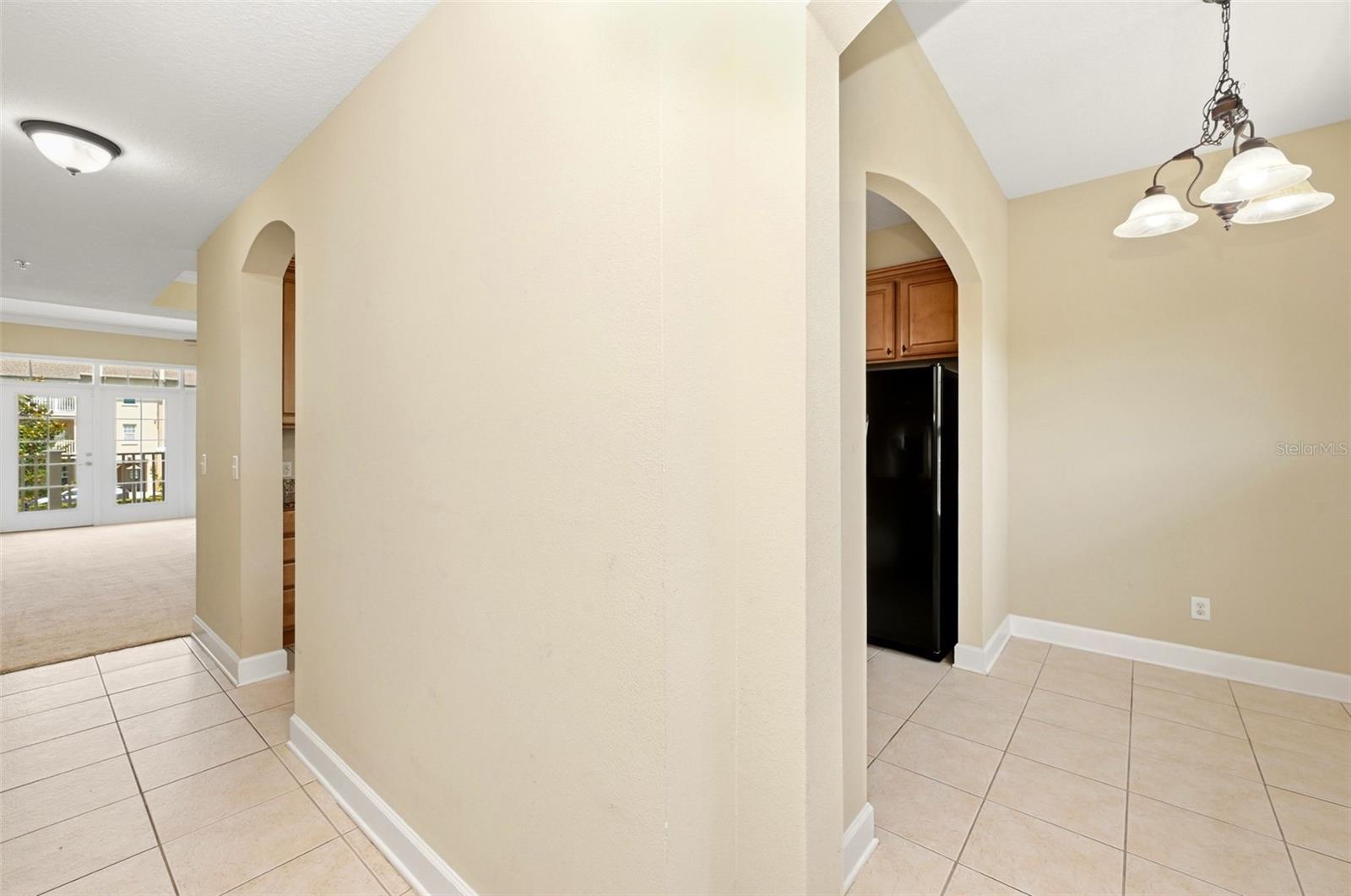 Image 5 of 41 For 1231 Wright Circle 212
