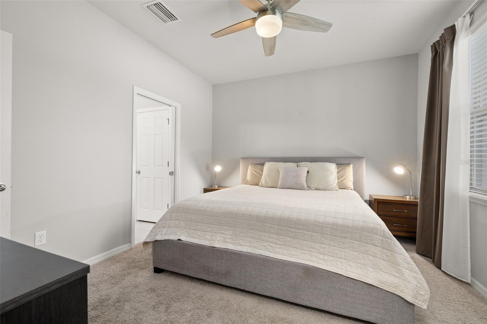 Image 20 of 87 For 17325 Bracken Fern Lane
