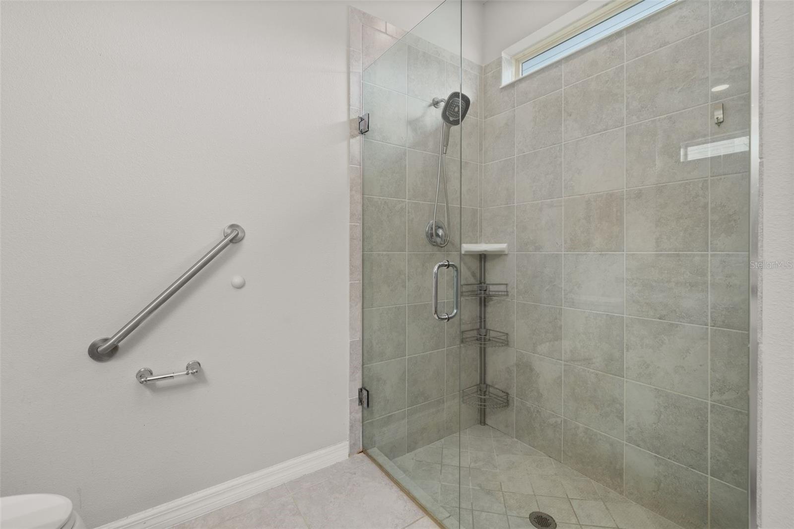 Image 23 of 87 For 17325 Bracken Fern Lane