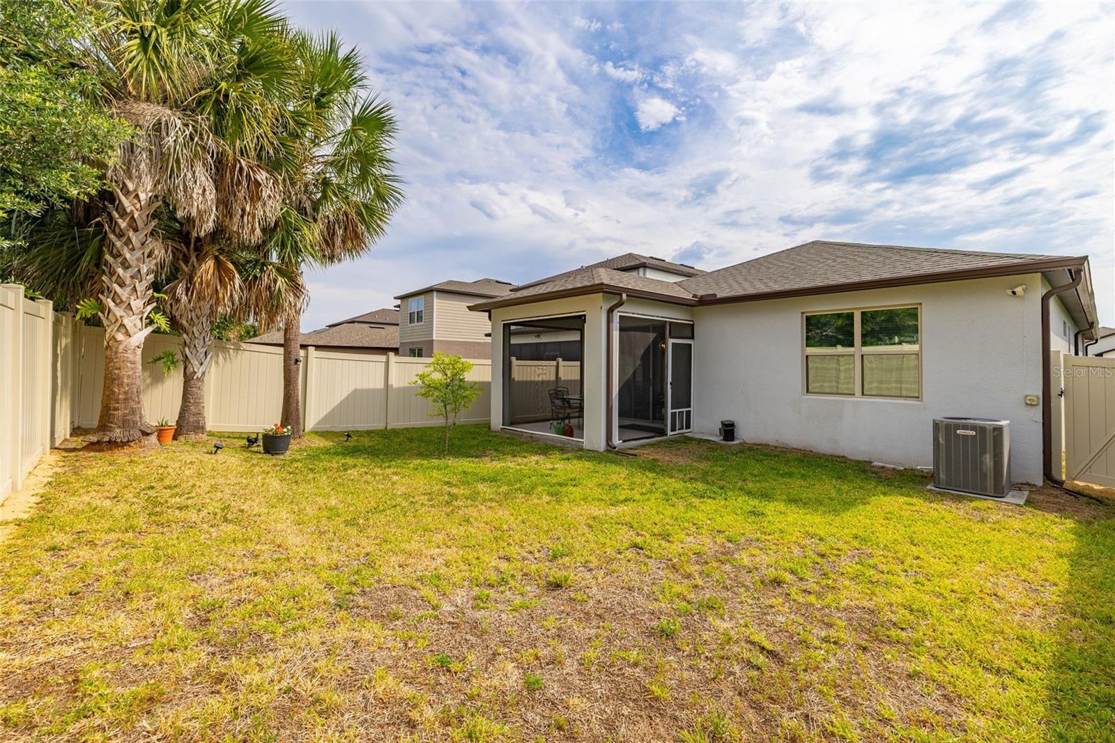 Image 4 of 87 For 17325 Bracken Fern Lane