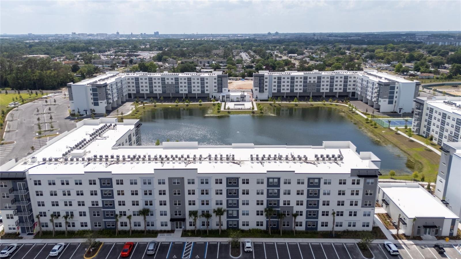 Image 19 of 41 For 5587 Millenia Park Boulevard 515