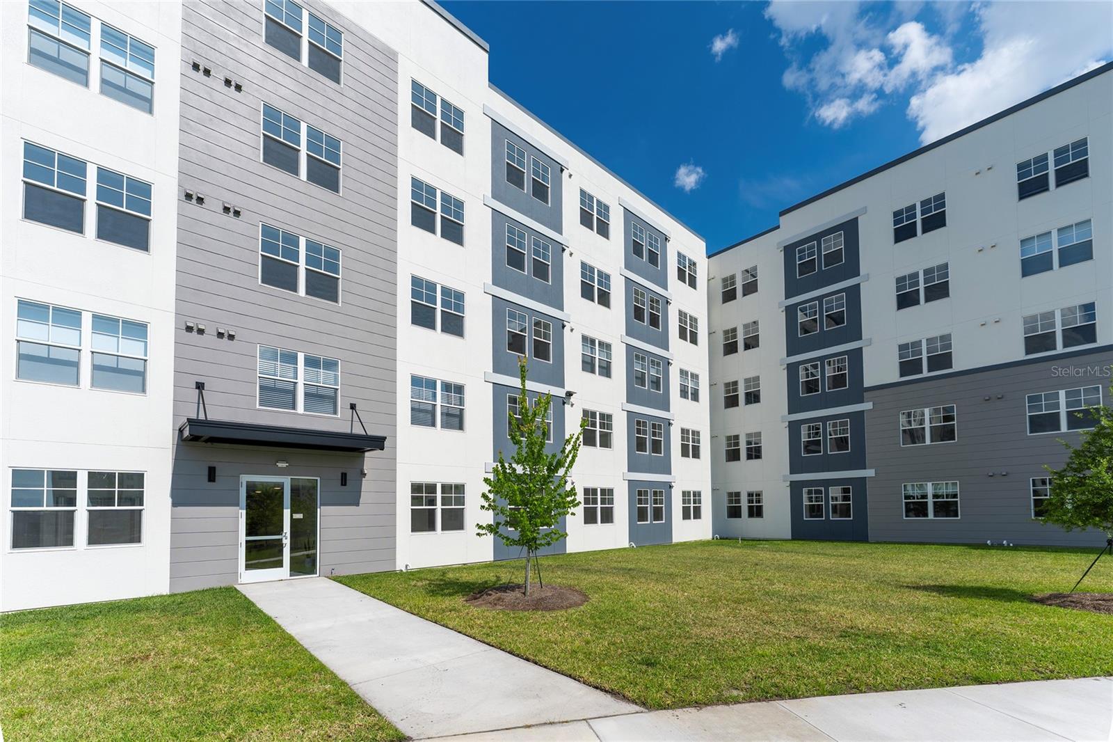 Image 2 of 41 For 5587 Millenia Park Boulevard 515