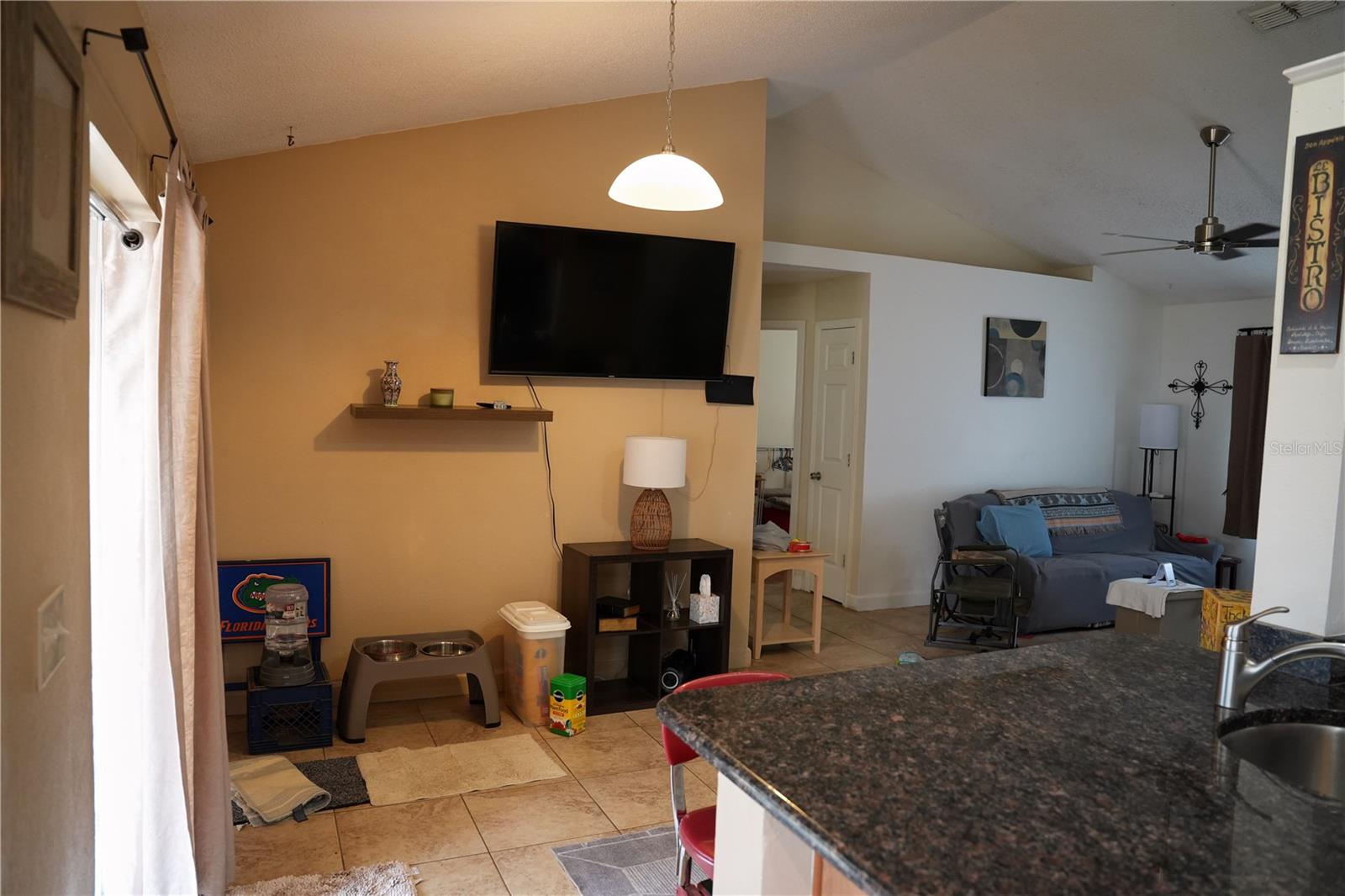Image 10 of 33 For 9705 Lingwood Trail