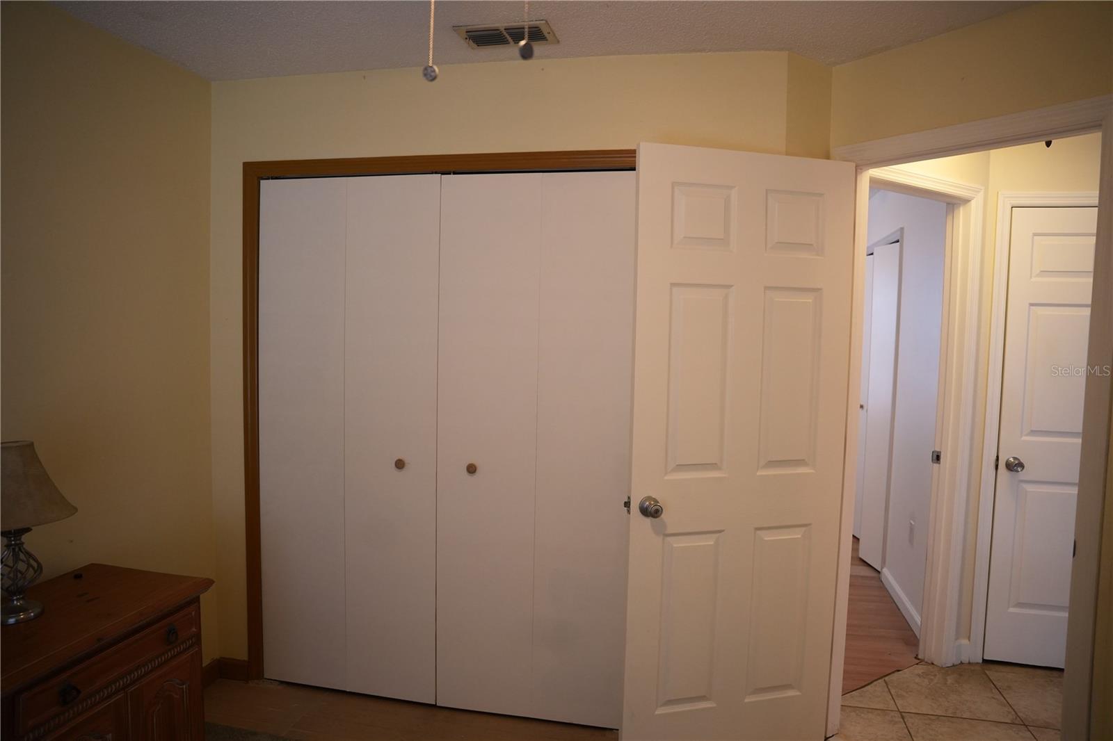 Image 24 of 33 For 9705 Lingwood Trail