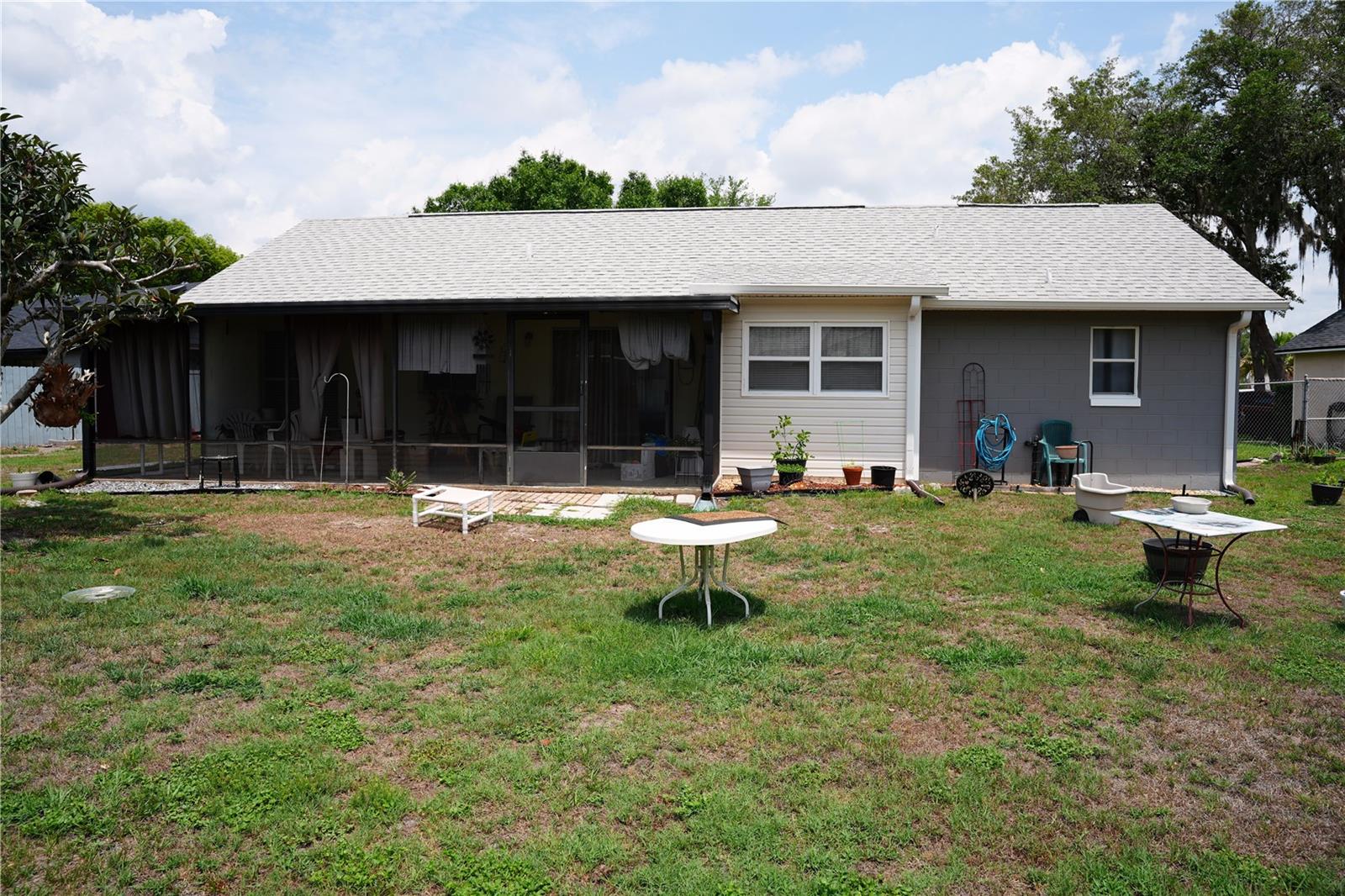 Image 29 of 33 For 9705 Lingwood Trail